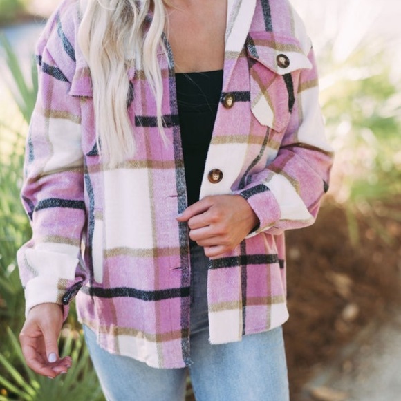 Multi color shacket. Never been worn. Size large. - Picture 3 of 3